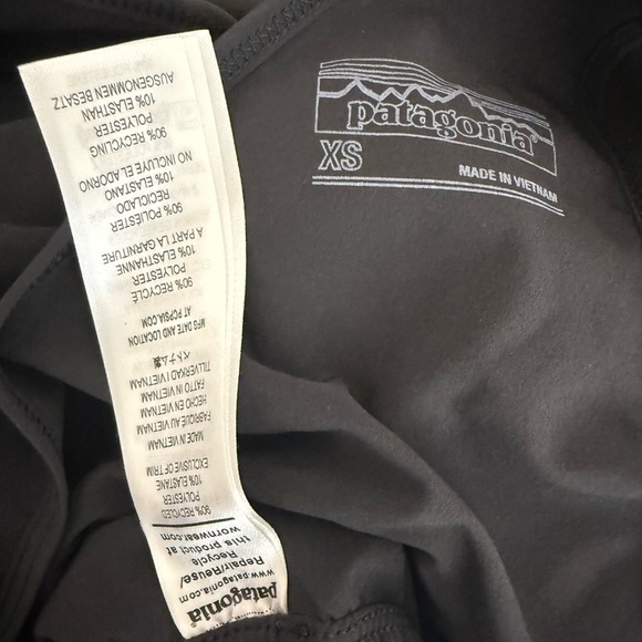 Patagonia
Women's Fleetwith Dress - Black Size XS - Picture 5 of 11